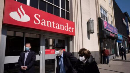 Santander, Kripto Süreçlerine Sınırlama Getiriyor