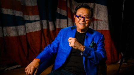 Robert Kiyosaki ABD Ekonomisine Dair Yorumlarda Bulundu